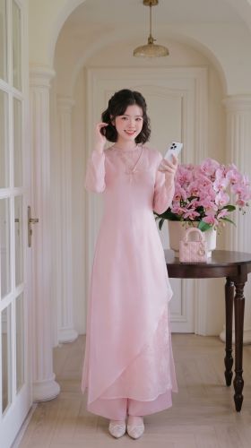 Áo Dài Cách Tân Yếm Ren Kim Sa Màu Hồng