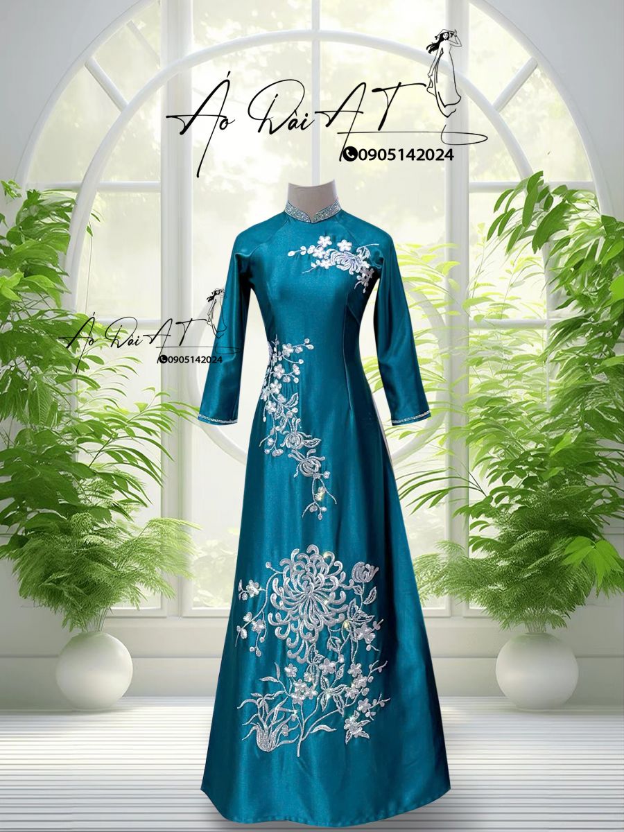 ao-dai-trung-nien-cao-cap-2025-3